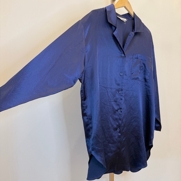 Vintage!! Christian Dior Women's Blue Nightgown L Silky Embroidered Button Front - Picture 4 of 10